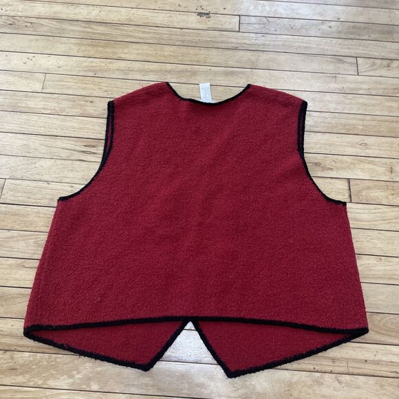 Koret Vtg 90s Wool Sweater Vest Women 2X Red 3D Art Floral Beaded Button Knit - Picture 12 of 16